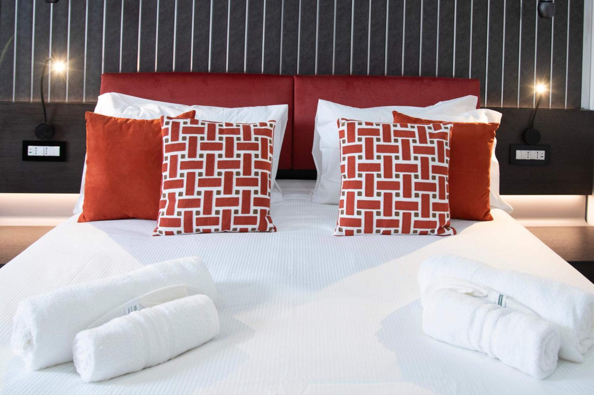 Trastevere New Luxury Rooms Rome Buitenkant foto